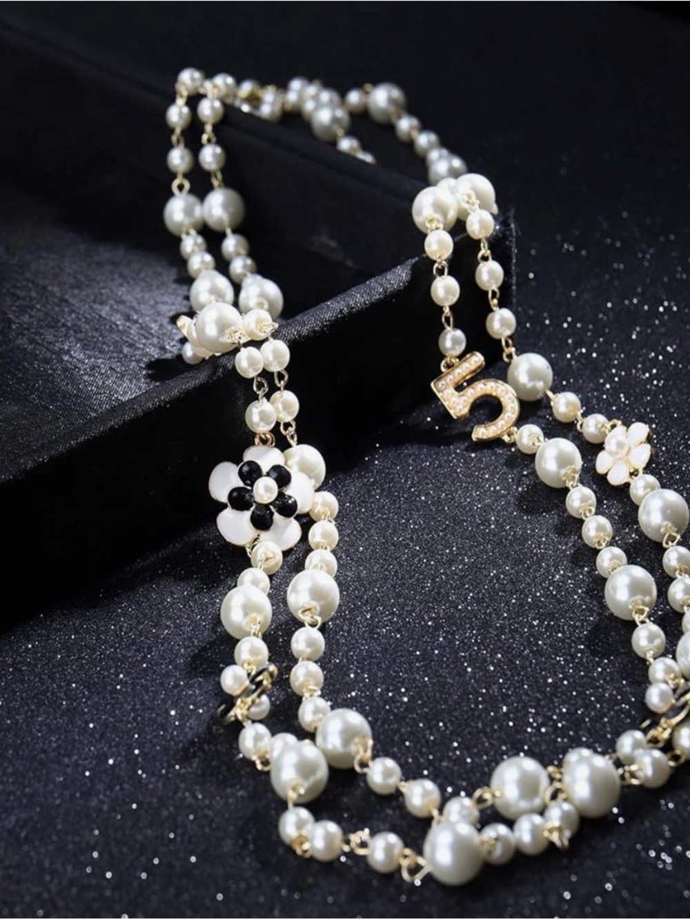 Elegant Pearl Long Necklace with Flower Accents - Cream - Picture 4 of 5
